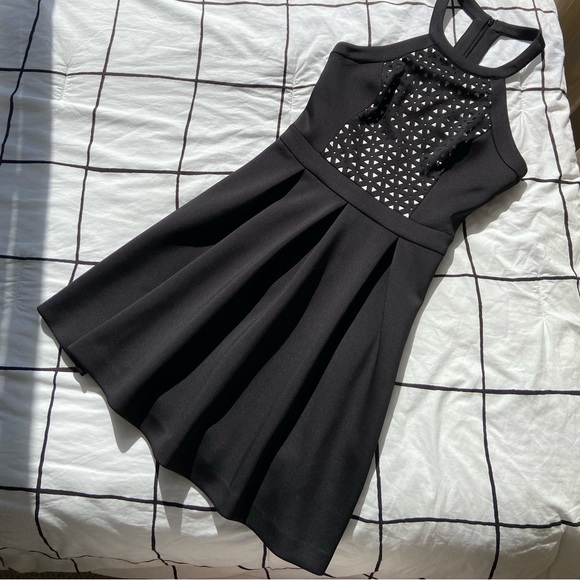 Guess Black Dress - Picture 3 of 14